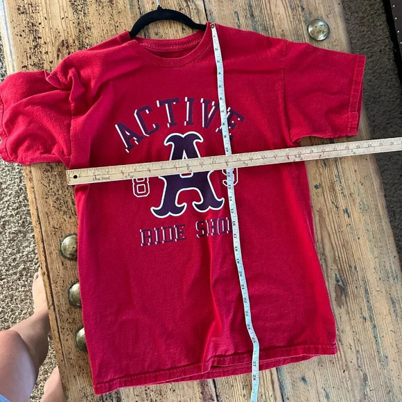 Active‎ Men's T-Shirt  Size Medium, red shirt, t-shirt, graphic tee, mens shirt - Picture 5 of 5